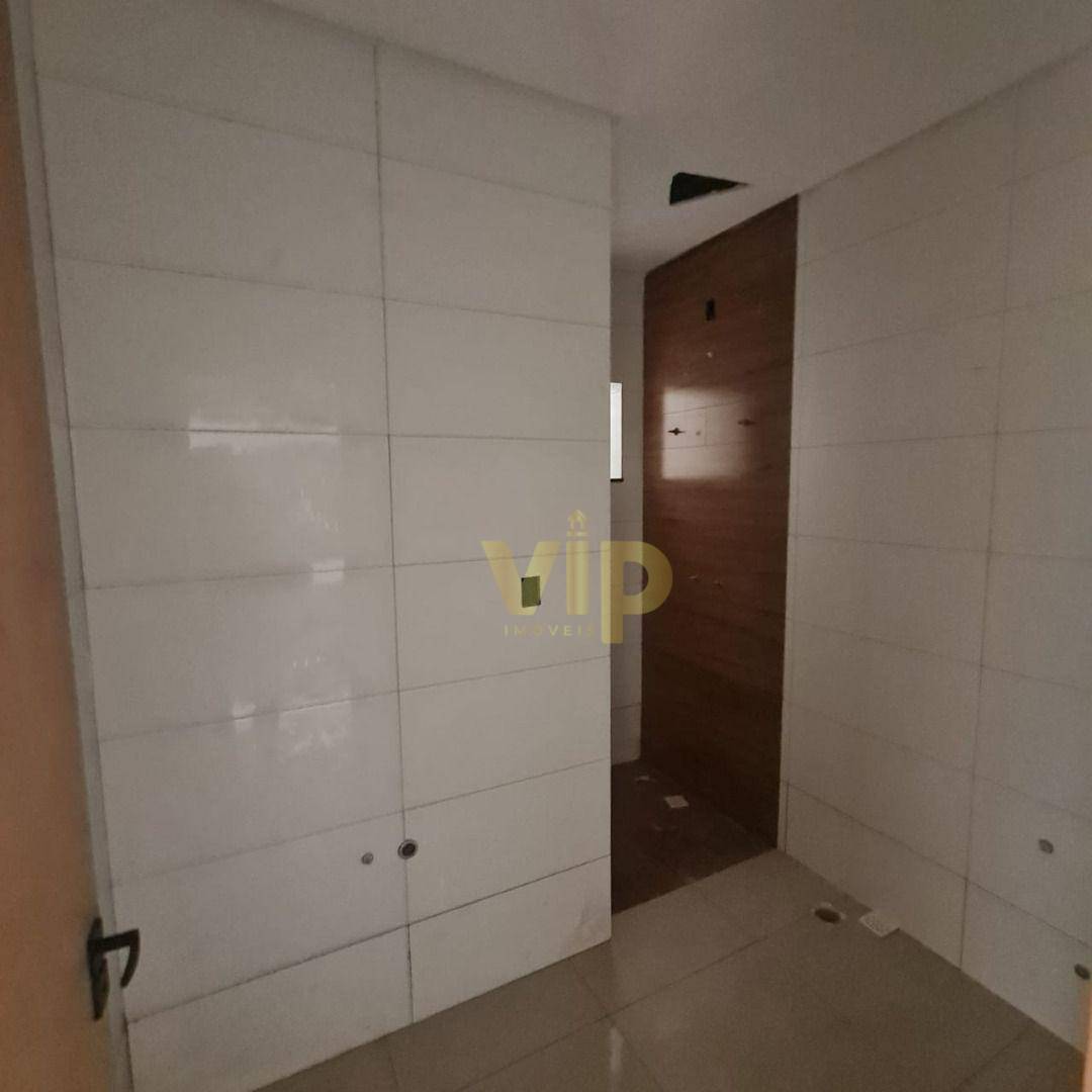 Apartamento à venda com 2 quartos, 70m² - Foto 3