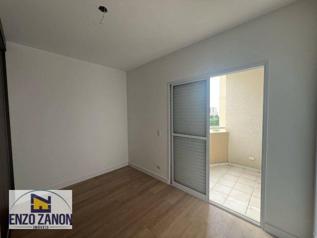 Apartamento para alugar com 2 quartos, 55m² - Foto 9