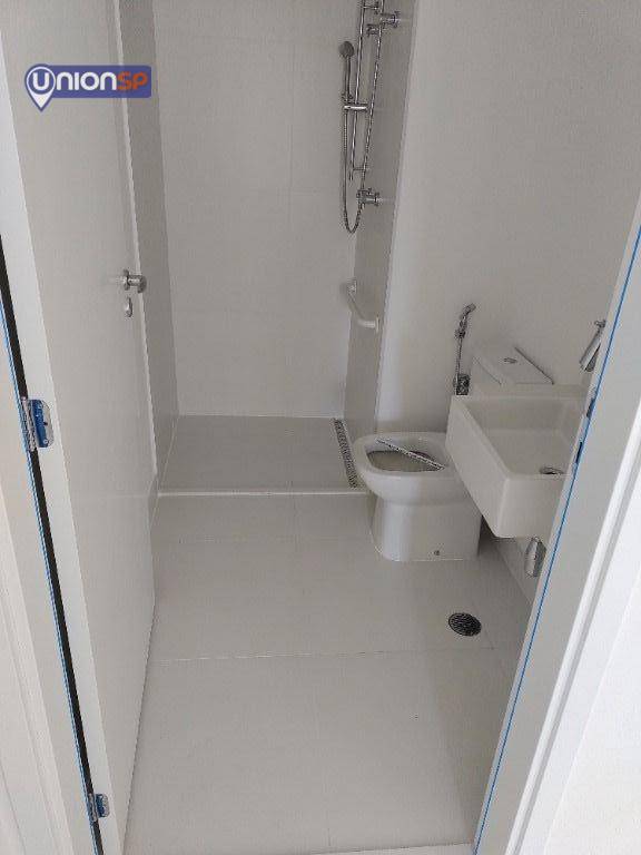 Apartamento à venda com 1 quarto, 42m² - Foto 11