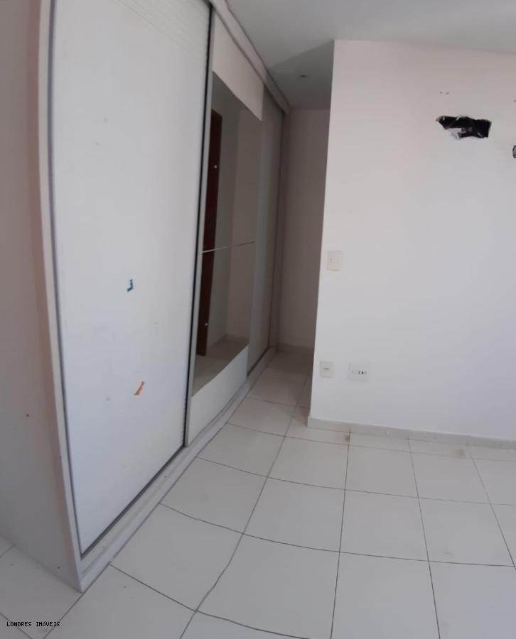 Apartamento à venda com 3 quartos - Foto 17