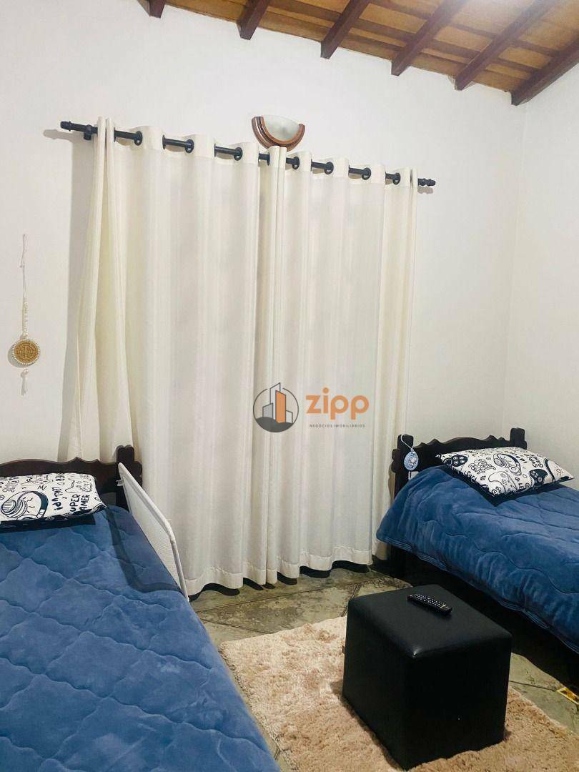 Casa à venda com 3 quartos, 560m² - Foto 22