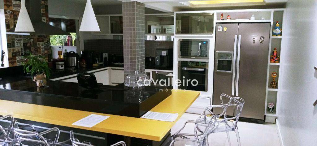 Casa à venda com 5 quartos, 285m² - Foto 25