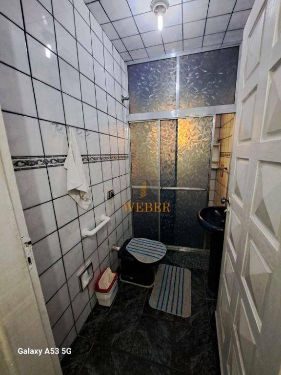 Sobrado à venda com 4 quartos, 200m² - Foto 39