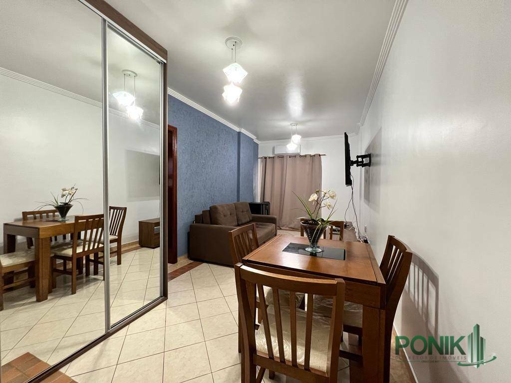 Apartamento à venda com 2 quartos, 74m² - Foto 2