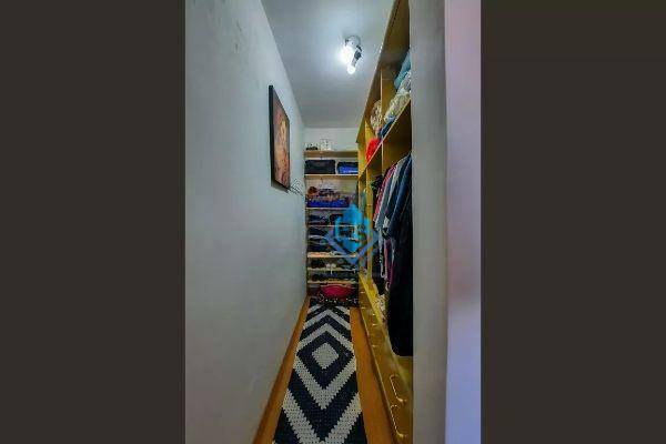 Sobrado à venda com 3 quartos, 300m² - Foto 11