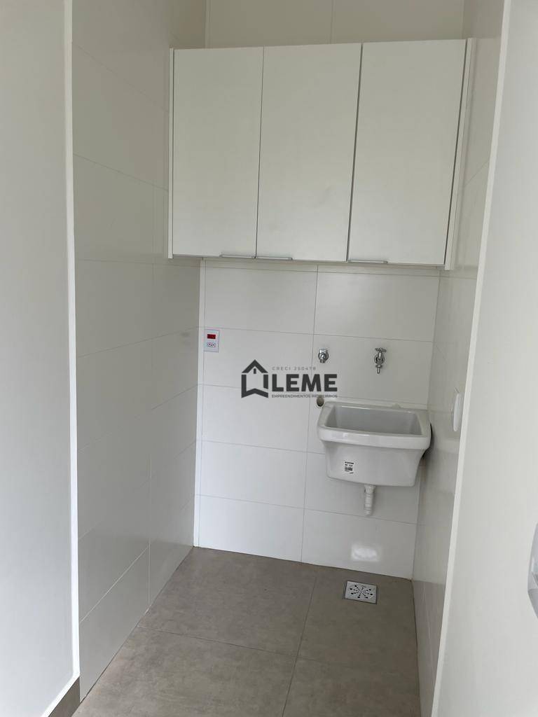 Casa à venda com 3 quartos, 177m² - Foto 18