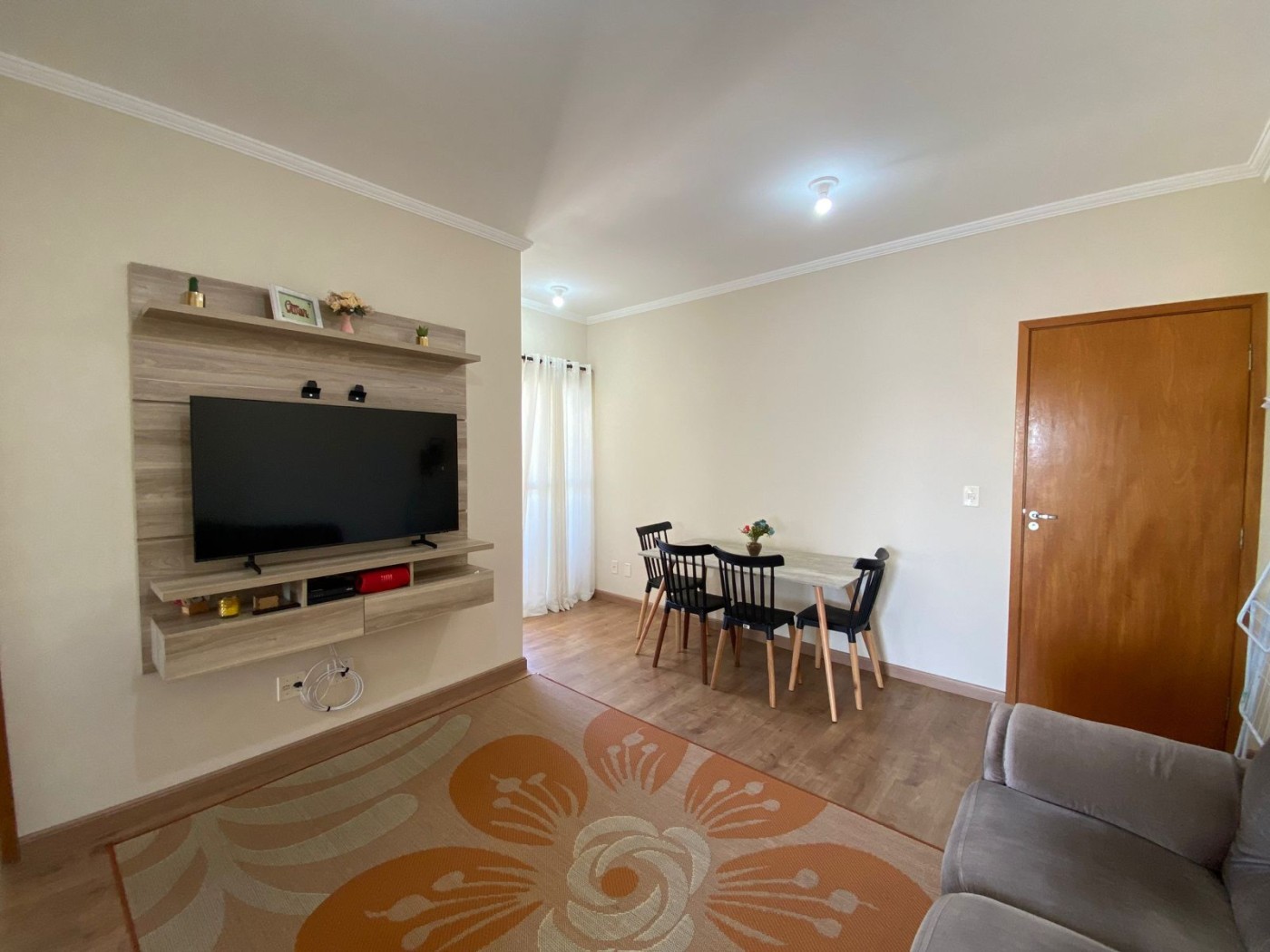 Apartamento à venda com 2 quartos, 110m² - Foto 3