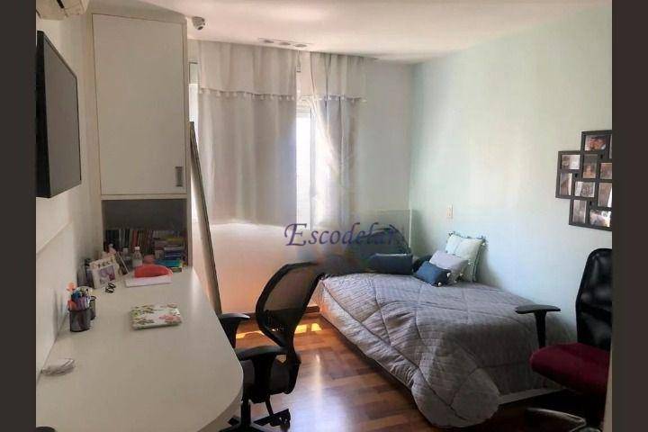 Apartamento à venda com 3 quartos, 204m² - Foto 9