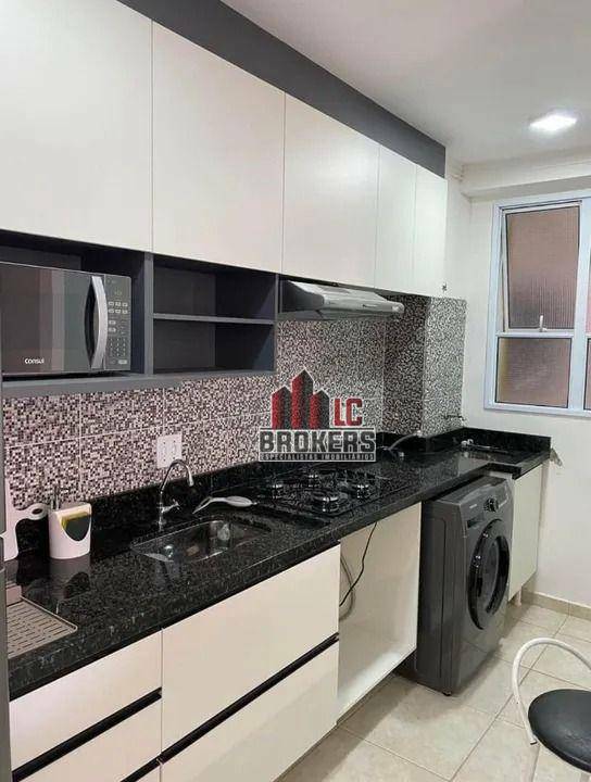 Apartamento para alugar com 2 quartos, 50m² - Foto 9