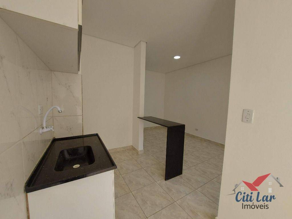 Casa para alugar com 1 quarto, 40m² - Foto 6