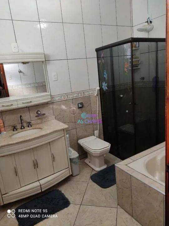 Casa à venda com 3 quartos, 160m² - Foto 11