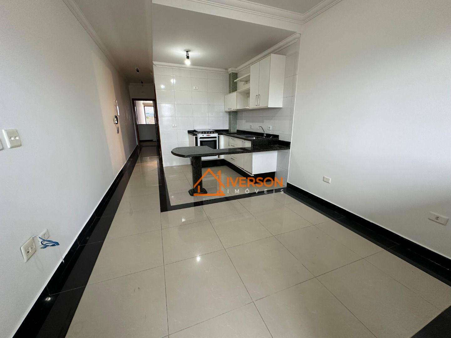 Apartamento para alugar com 2 quartos, 90m² - Foto 4