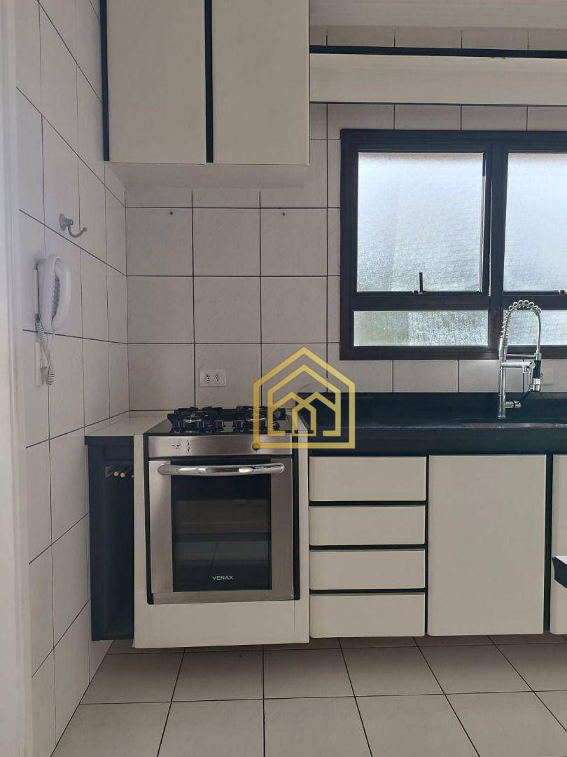 Apartamento à venda com 3 quartos, 98m² - Foto 5