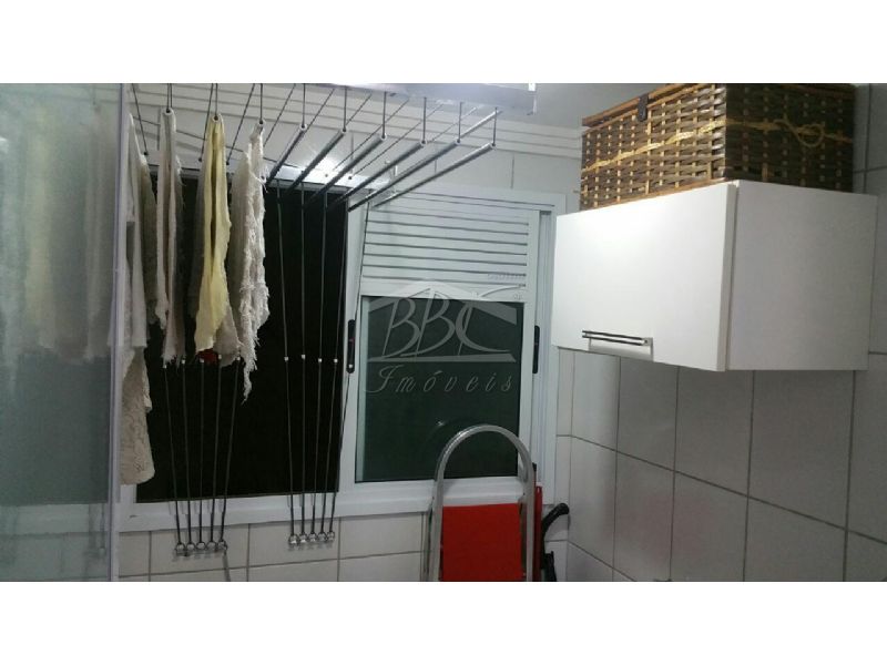 Apartamento à venda com 2 quartos, 70m² - Foto 9