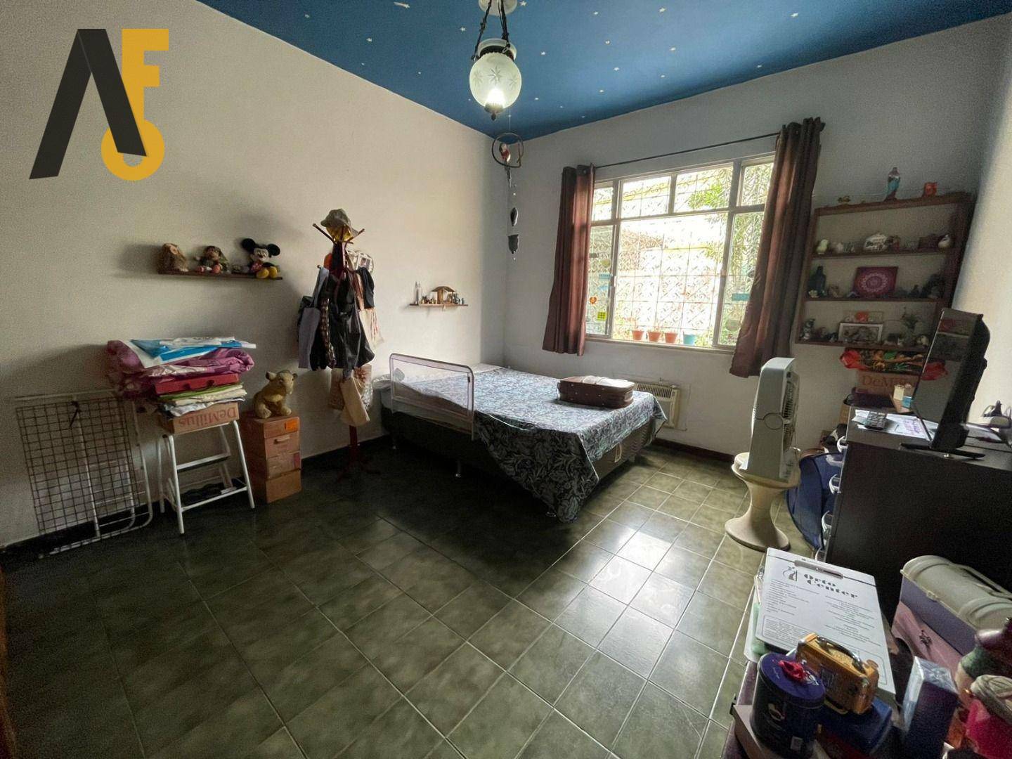 Casa à venda com 3 quartos, 399m² - Foto 11