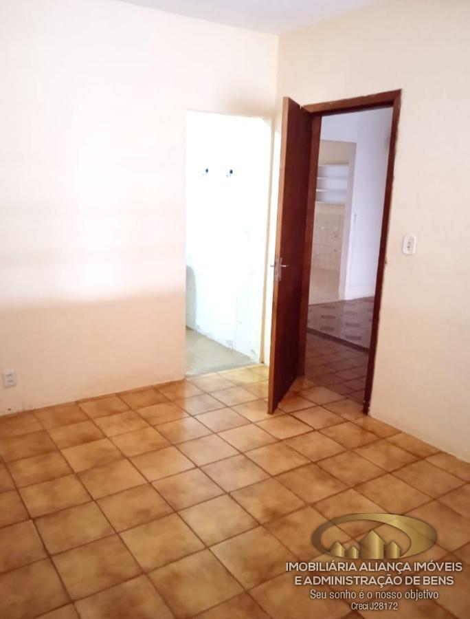 Casa à venda com 3 quartos - Foto 7