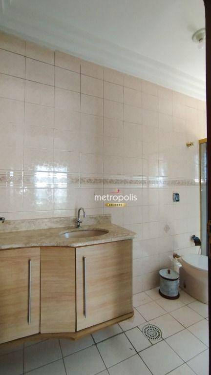 Sobrado à venda e aluguel com 3 quartos, 340m² - Foto 21