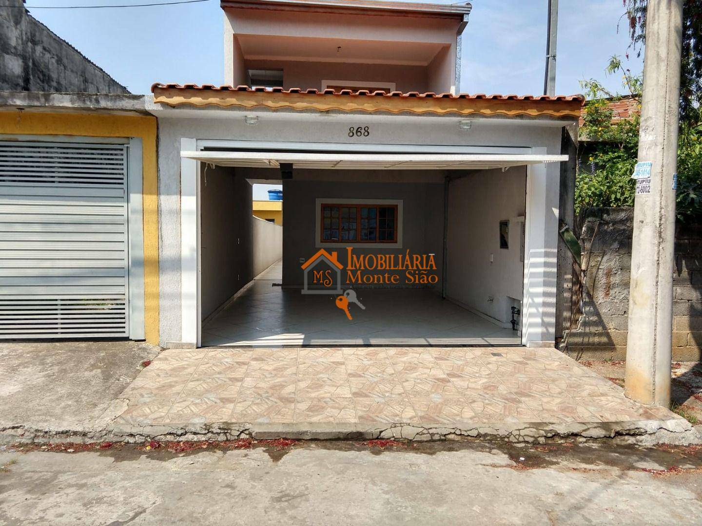 Sobrado à venda com 3 quartos, 176m² - Foto 1