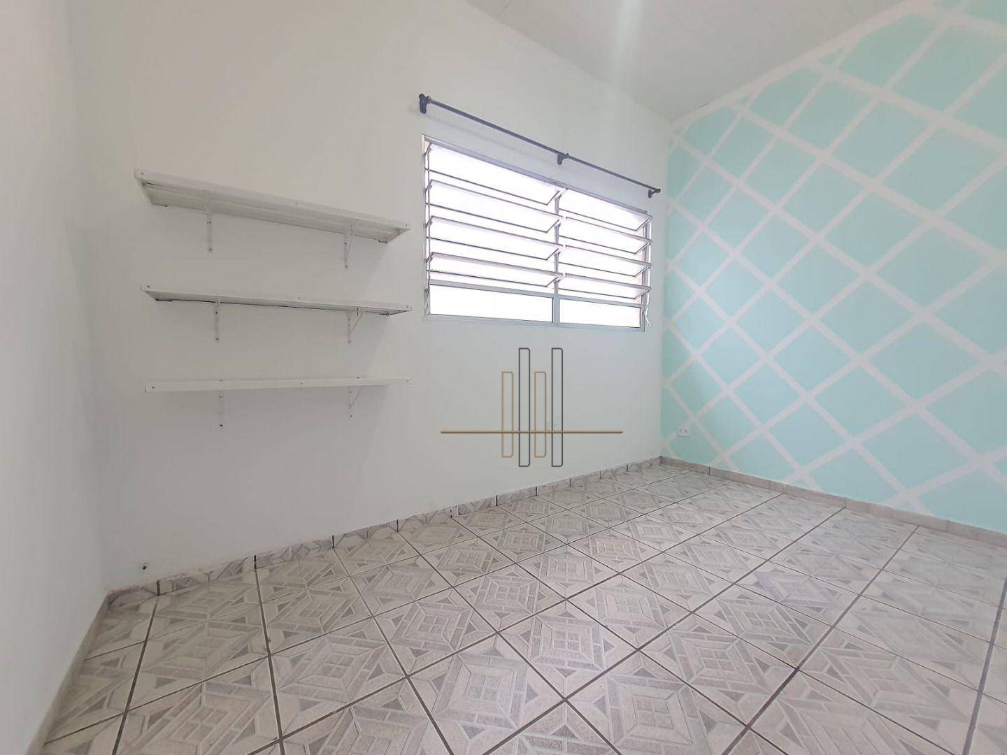 Casa à venda com 4 quartos, 140M2 - Foto 4