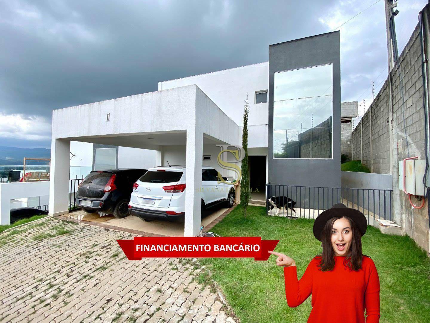 Casa à venda com 3 quartos, 126m² - Foto 1