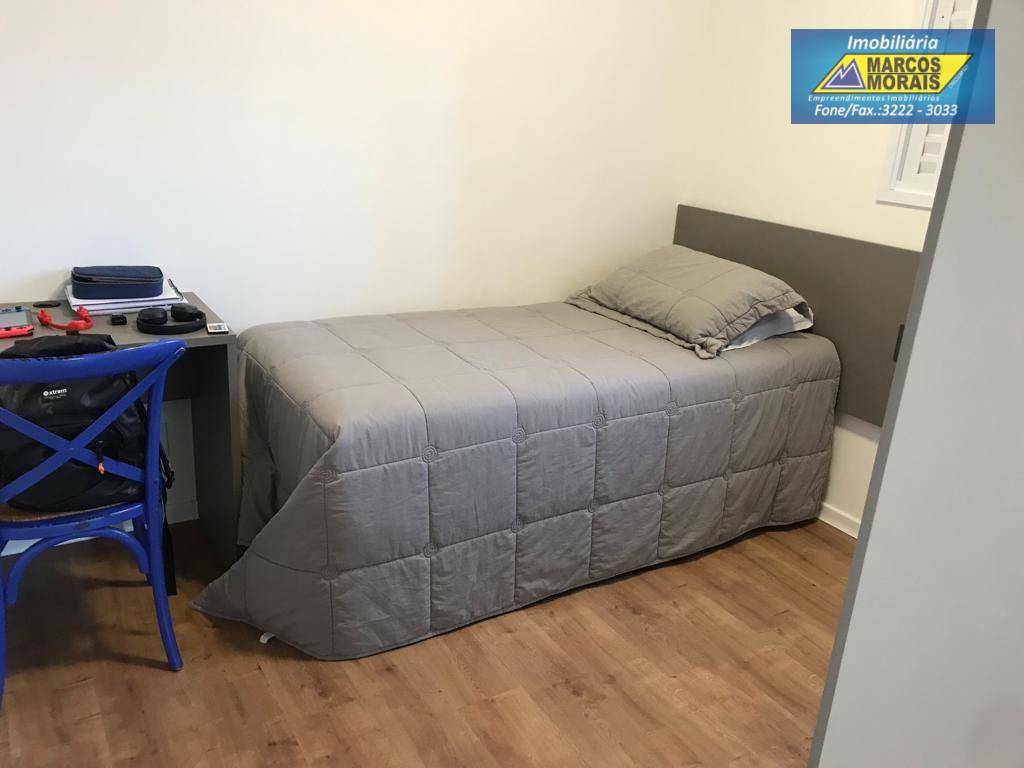 Apartamento à venda com 3 quartos, 80m² - Foto 3