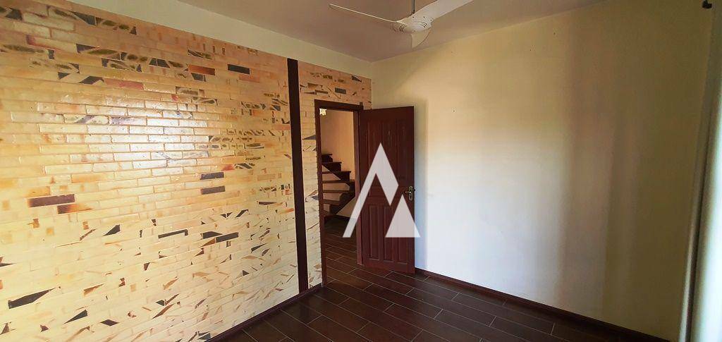 Casa à venda com 3 quartos, 197m² - Foto 29