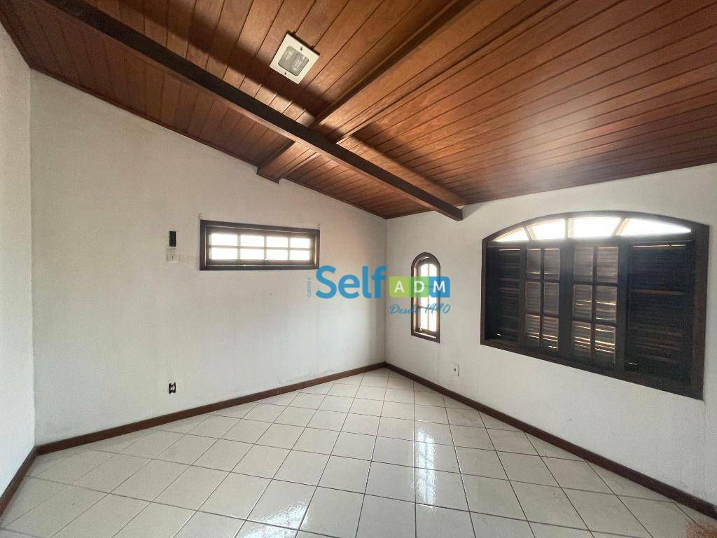 Casa para alugar com 3 quartos, 110m² - Foto 5