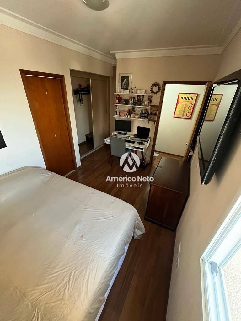 Apartamento para alugar com 3 quartos, 100m² - Foto 1