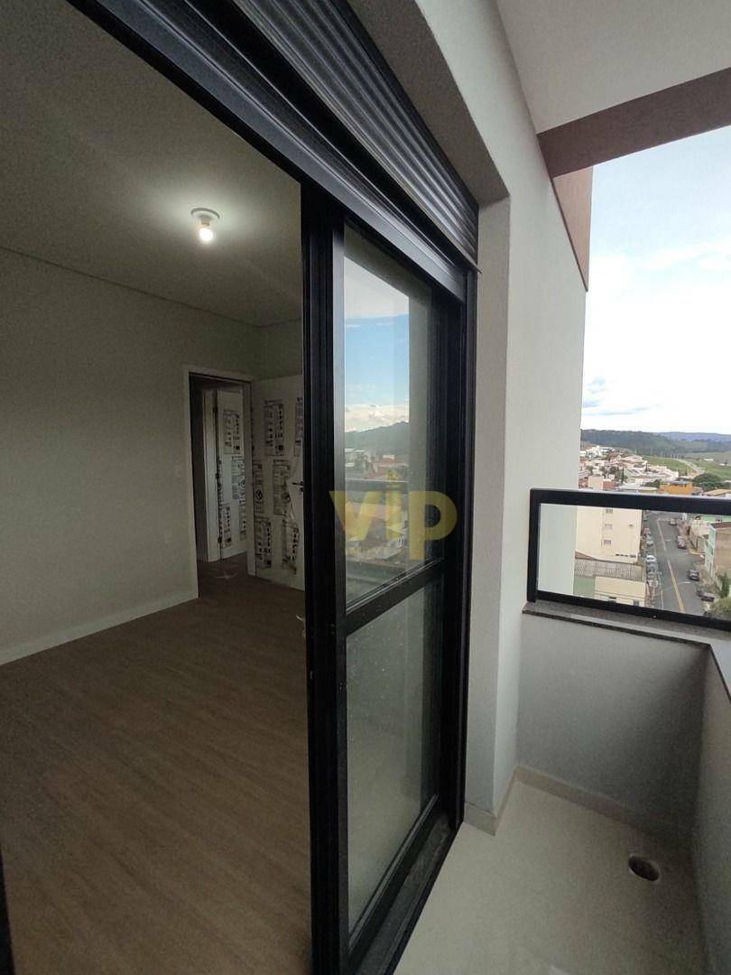 Apartamento à venda com 3 quartos, 100m² - Foto 4