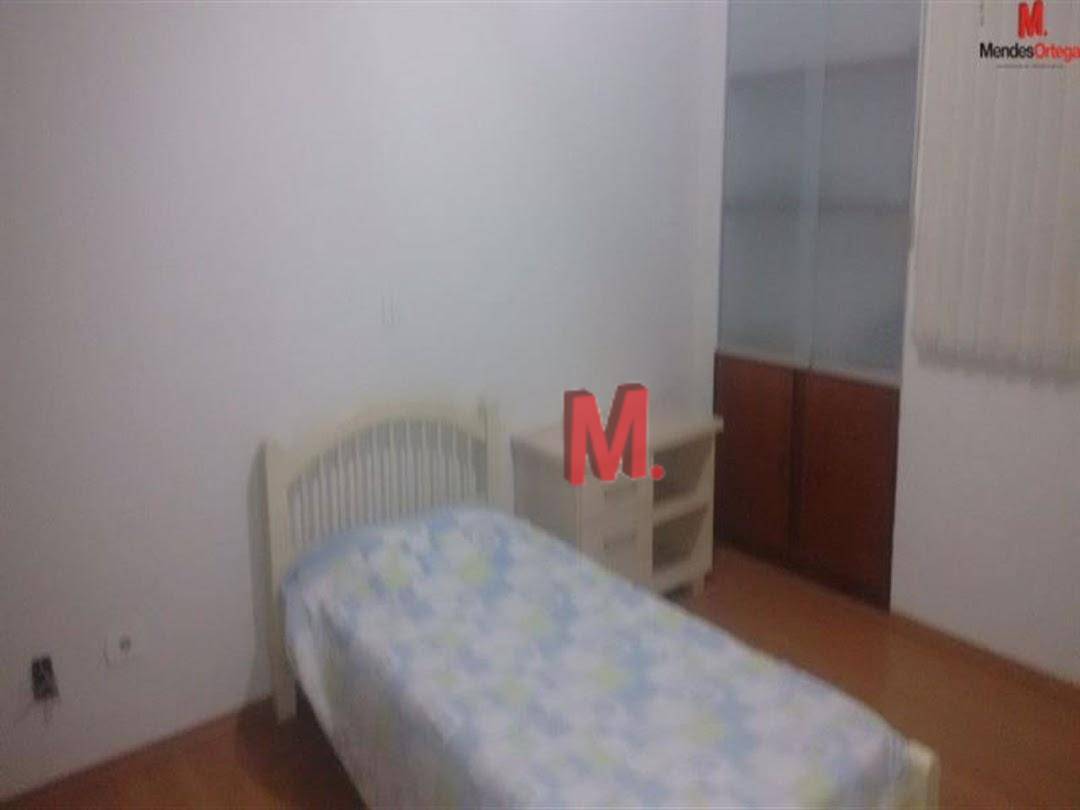 Apartamento à venda com 2 quartos, 74m² - Foto 9