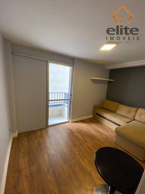 Apartamento à venda com 3 quartos, 92m² - Foto 8