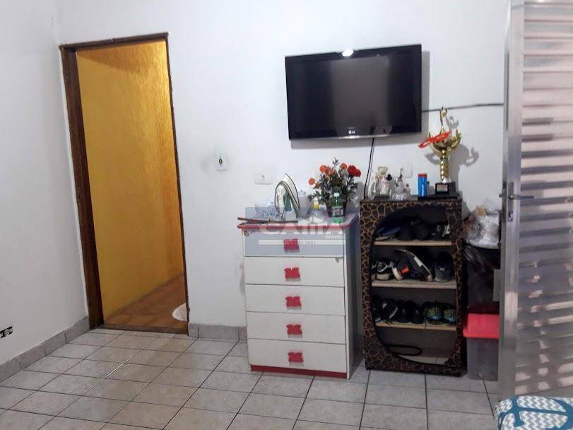 Sobrado à venda com 6 quartos, 220m² - Foto 15