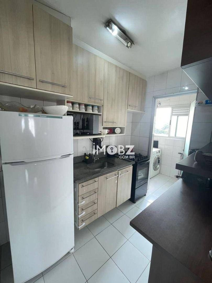 Apartamento à venda com 3 quartos, 67m² - Foto 11