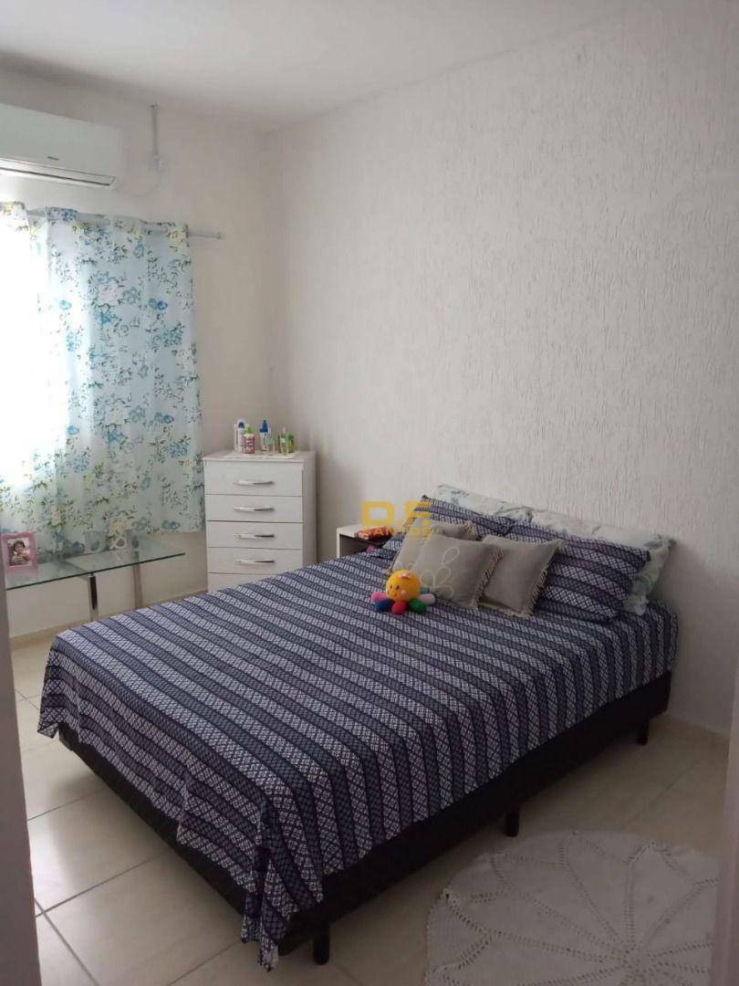 Casa à venda com 2 quartos, 60m² - Foto 8