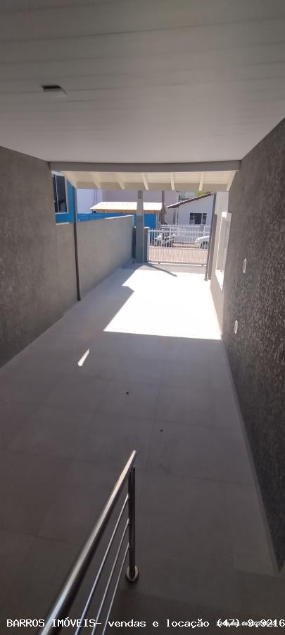 Sobrado à venda com 5 quartos, 300m² - Foto 18