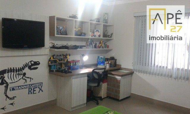 Sobrado à venda e aluguel com 4 quartos, 295m² - Foto 9