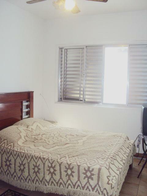 Apartamento à venda com 2 quartos, 62m² - Foto 3