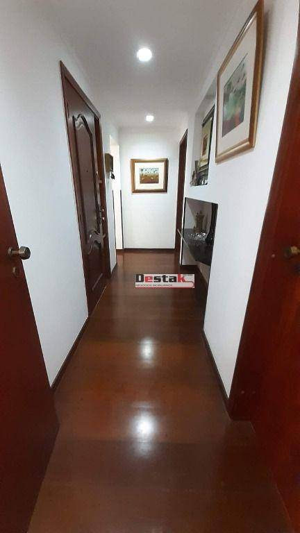 Apartamento à venda com 4 quartos, 228m² - Foto 7