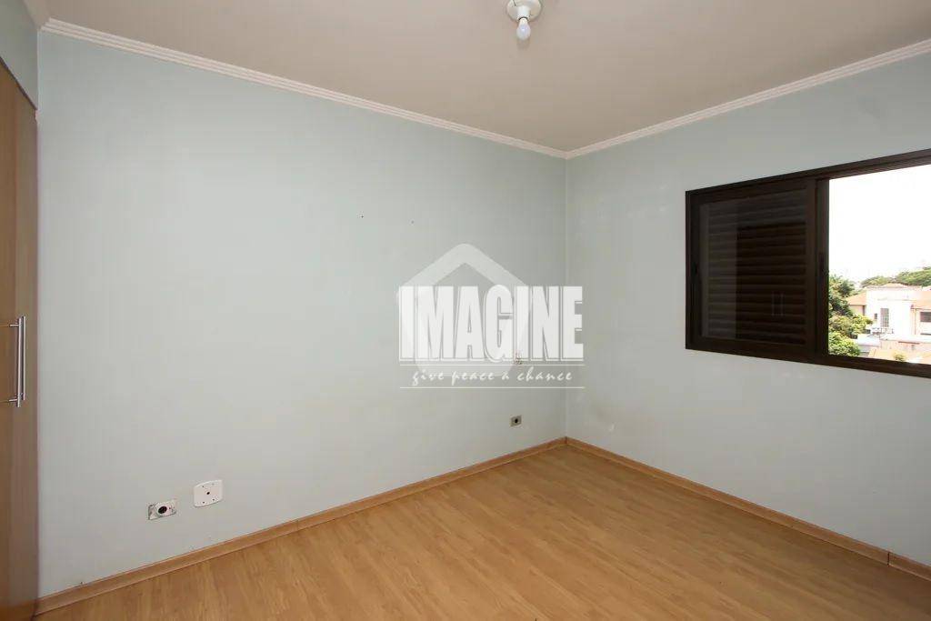 Apartamento à venda com 3 quartos, 103m² - Foto 10