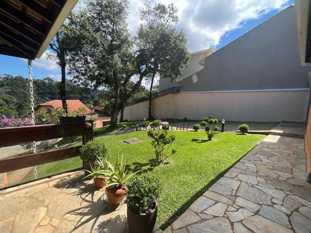 Casa de Condomínio à venda com 4 quartos, 420m² - Foto 11