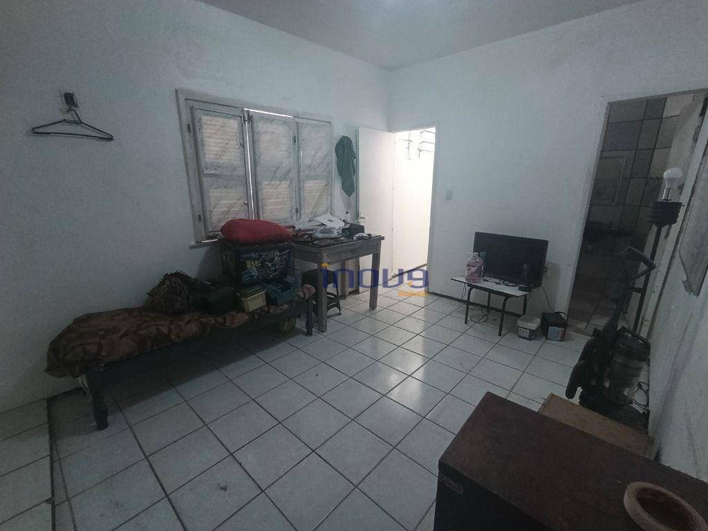 Casa à venda com 4 quartos, 203M2 - Foto 33