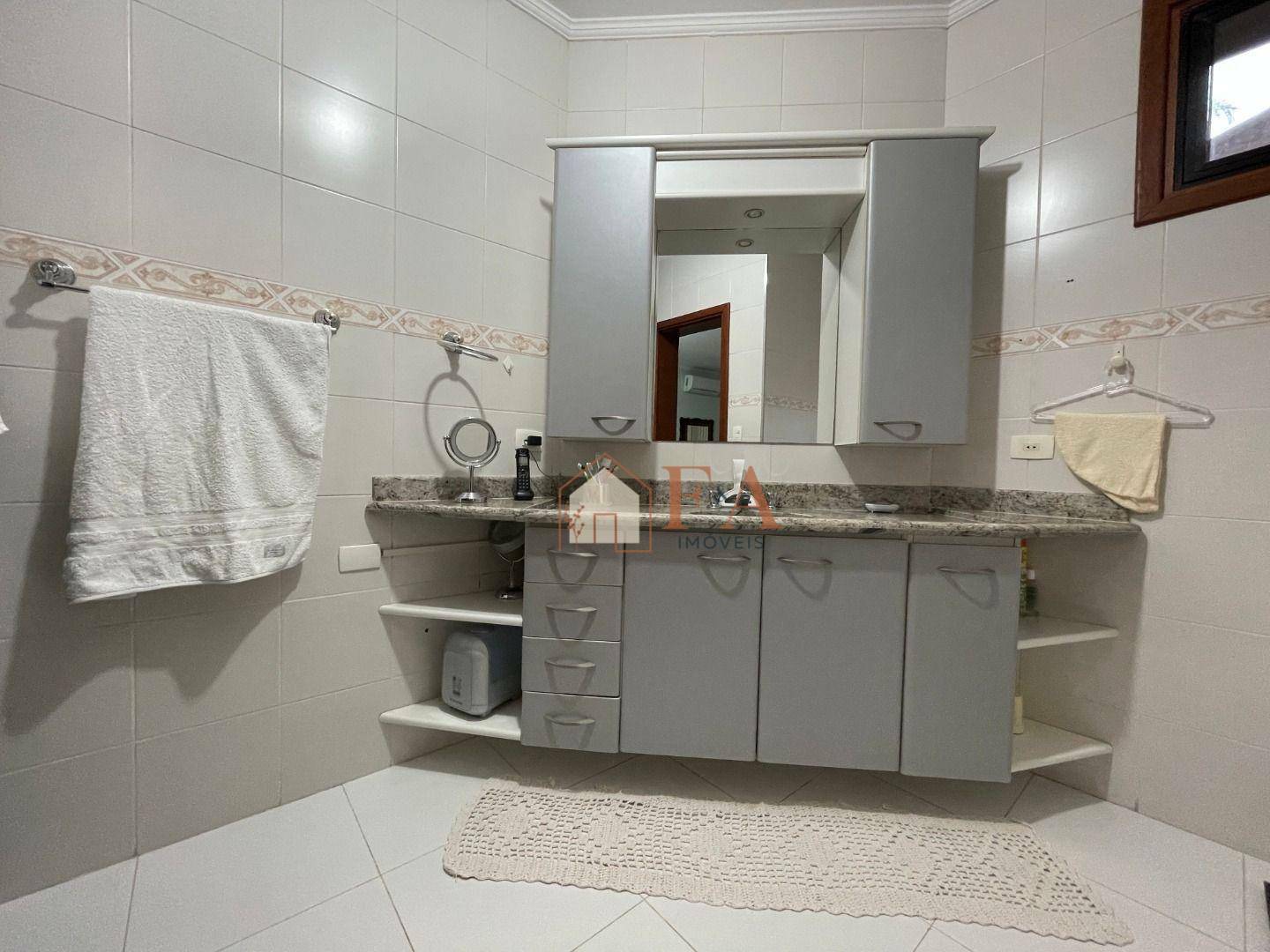 Casa de Condomínio à venda com 4 quartos, 512m² - Foto 50