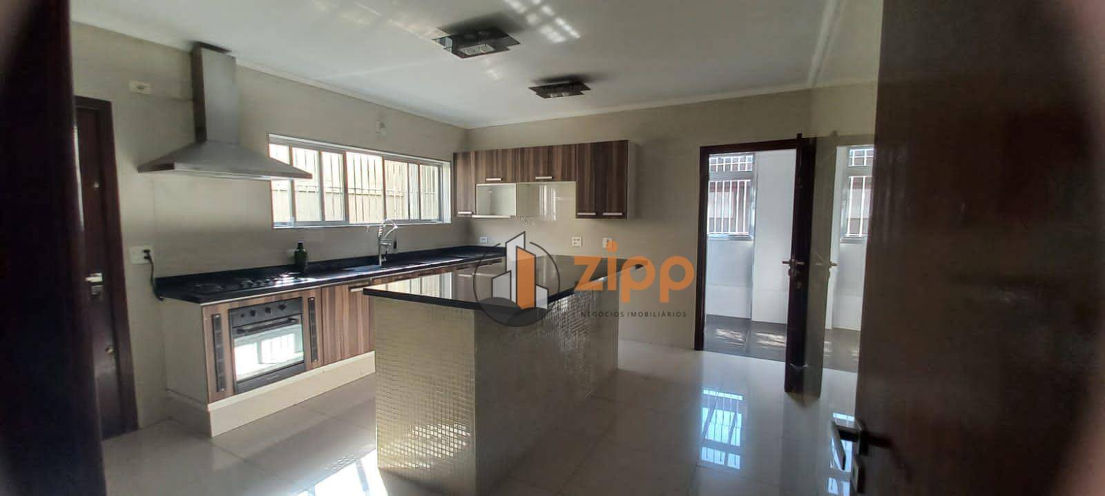 Sobrado à venda com 3 quartos, 580m² - Foto 25