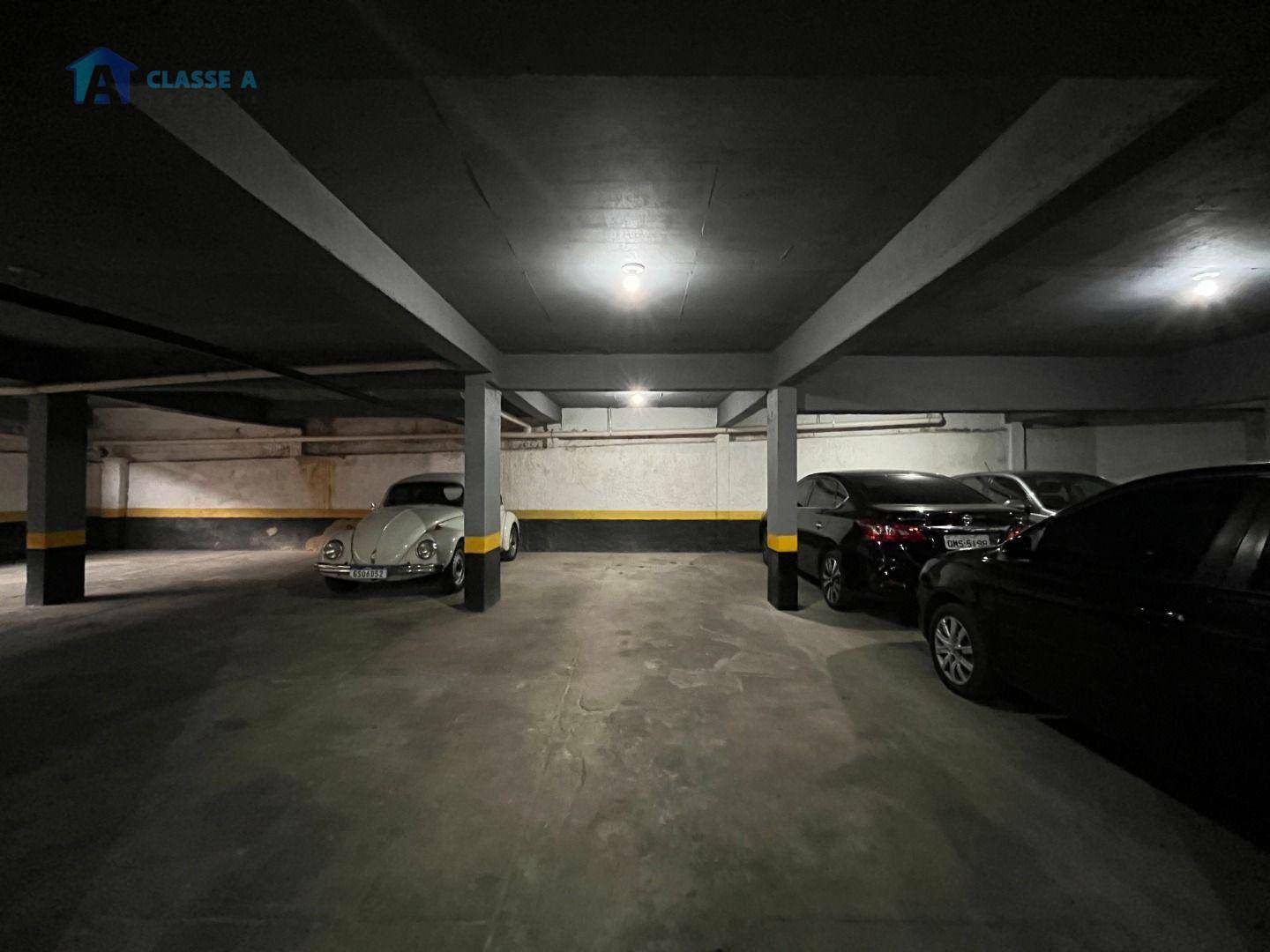 Cobertura à venda e aluguel com 3 quartos, 218m² - Foto 33