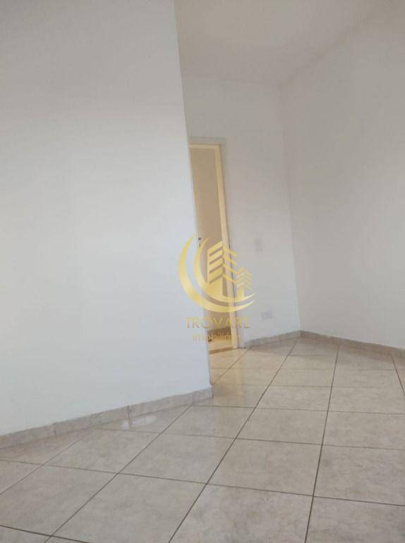 Apartamento à venda com 3 quartos, 68m² - Foto 13