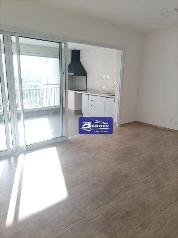 Apartamento para alugar com 3 quartos, 93m² - Foto 1