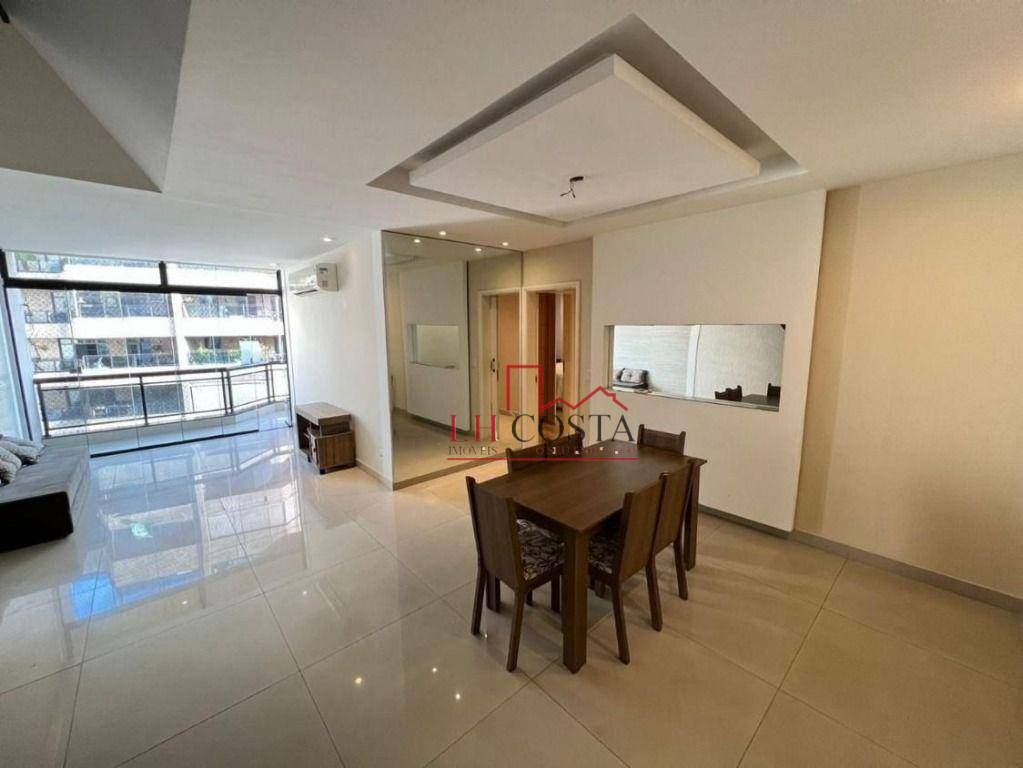 Cobertura à venda com 3 quartos, 290m² - Foto 1