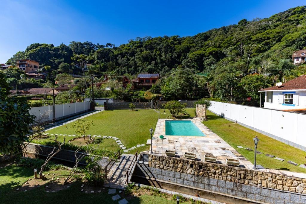 Casa de Condomínio à venda com 5 quartos, 300m² - Foto 6