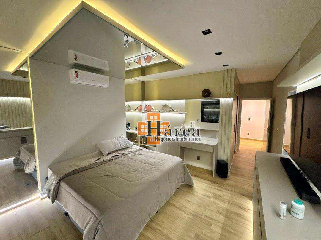 Sobrado à venda e aluguel com 5 quartos, 250m² - Foto 7