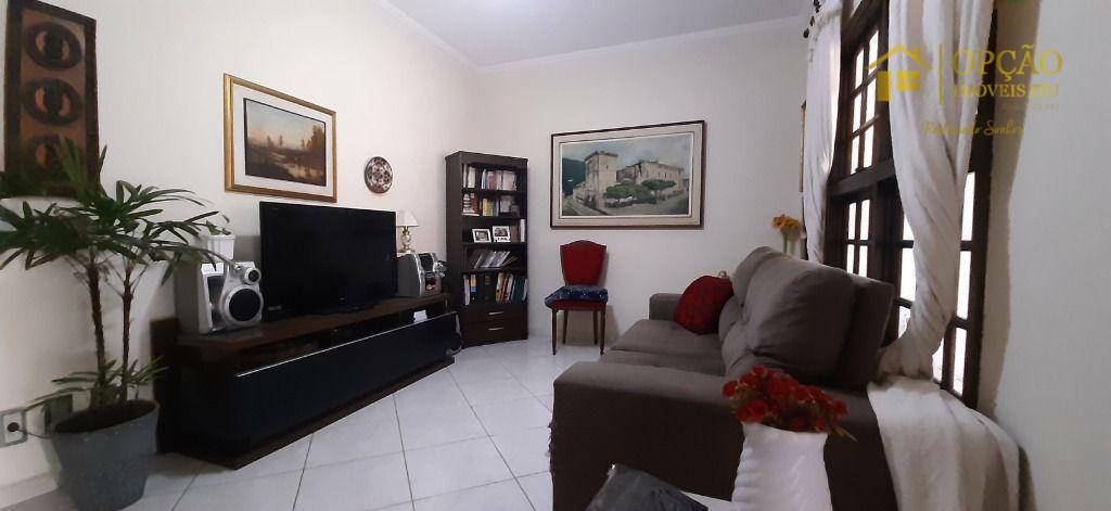 Casa à venda com 2 quartos, 80m² - Foto 3